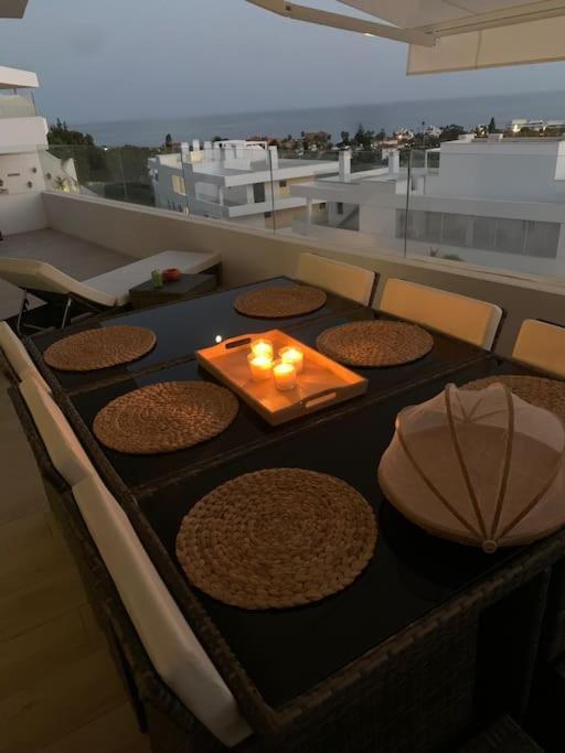 Prachtig Appartement Met Zeezicht In Estepona Costa Del Sol Exterior photo