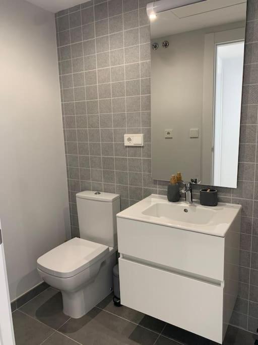 Prachtig Appartement Met Zeezicht In Estepona Costa Del Sol Exterior photo